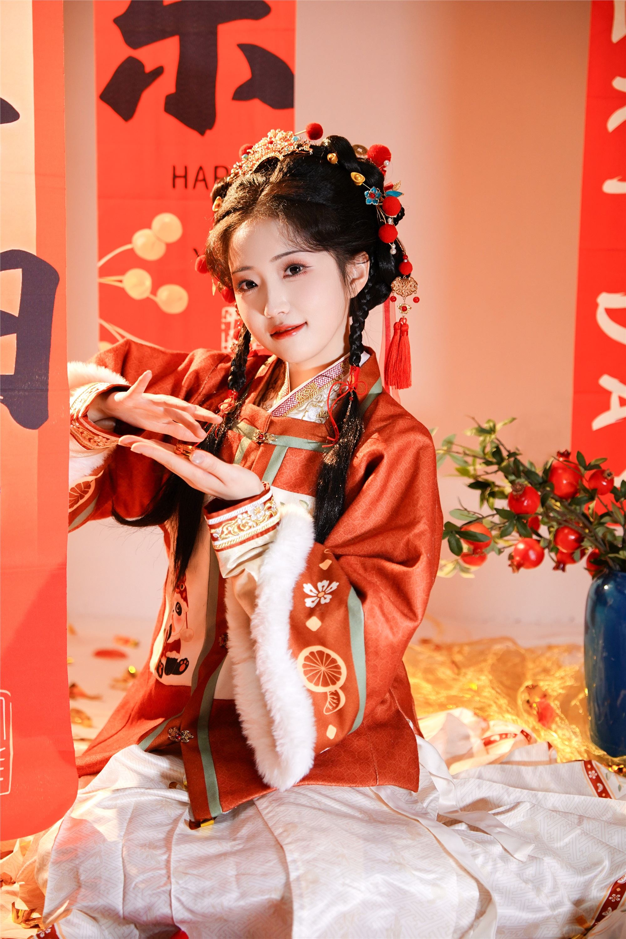 YITUYU 艺图语 2025.03.06 贺新春 兔牙w